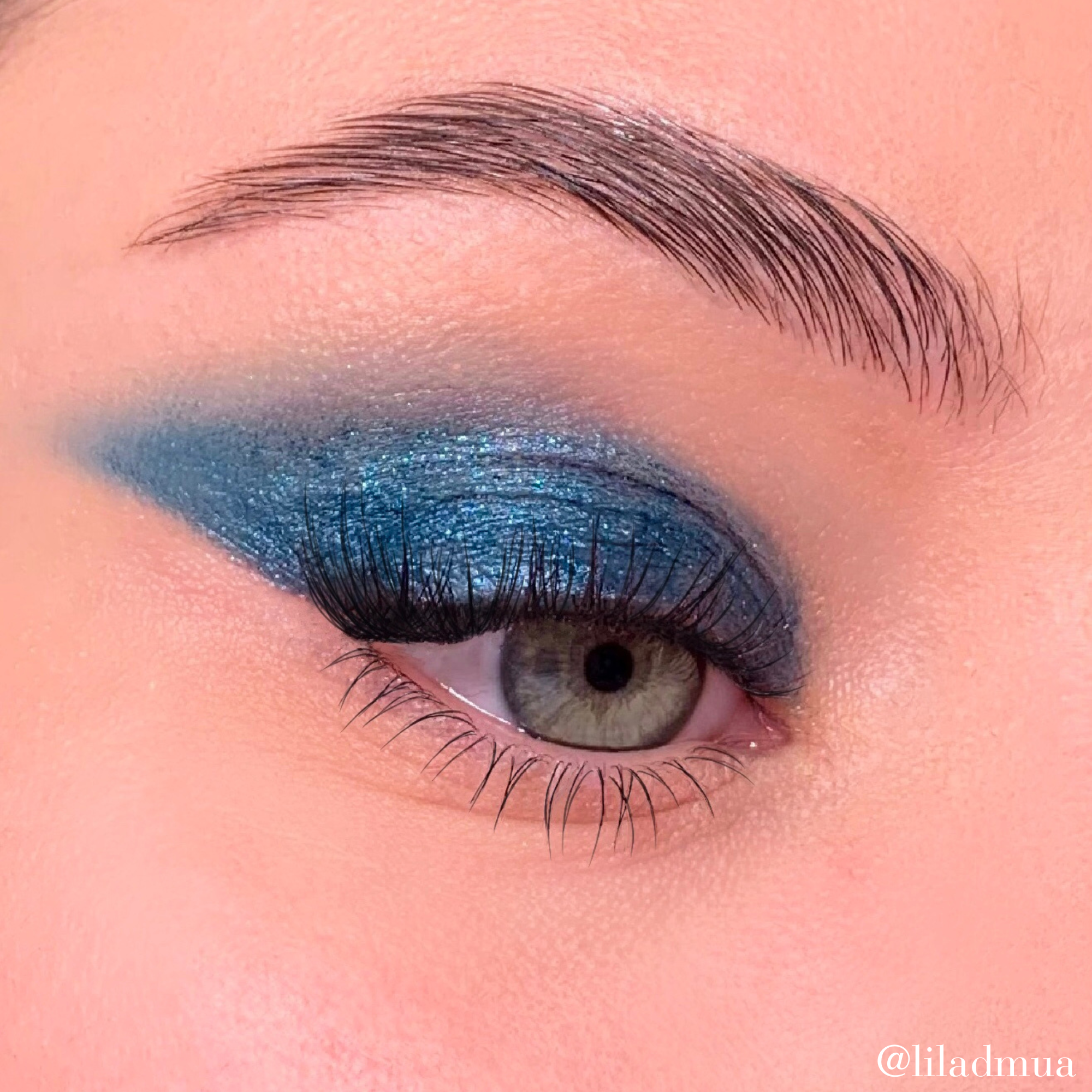 Eyeshadow | Peacock Blue 327