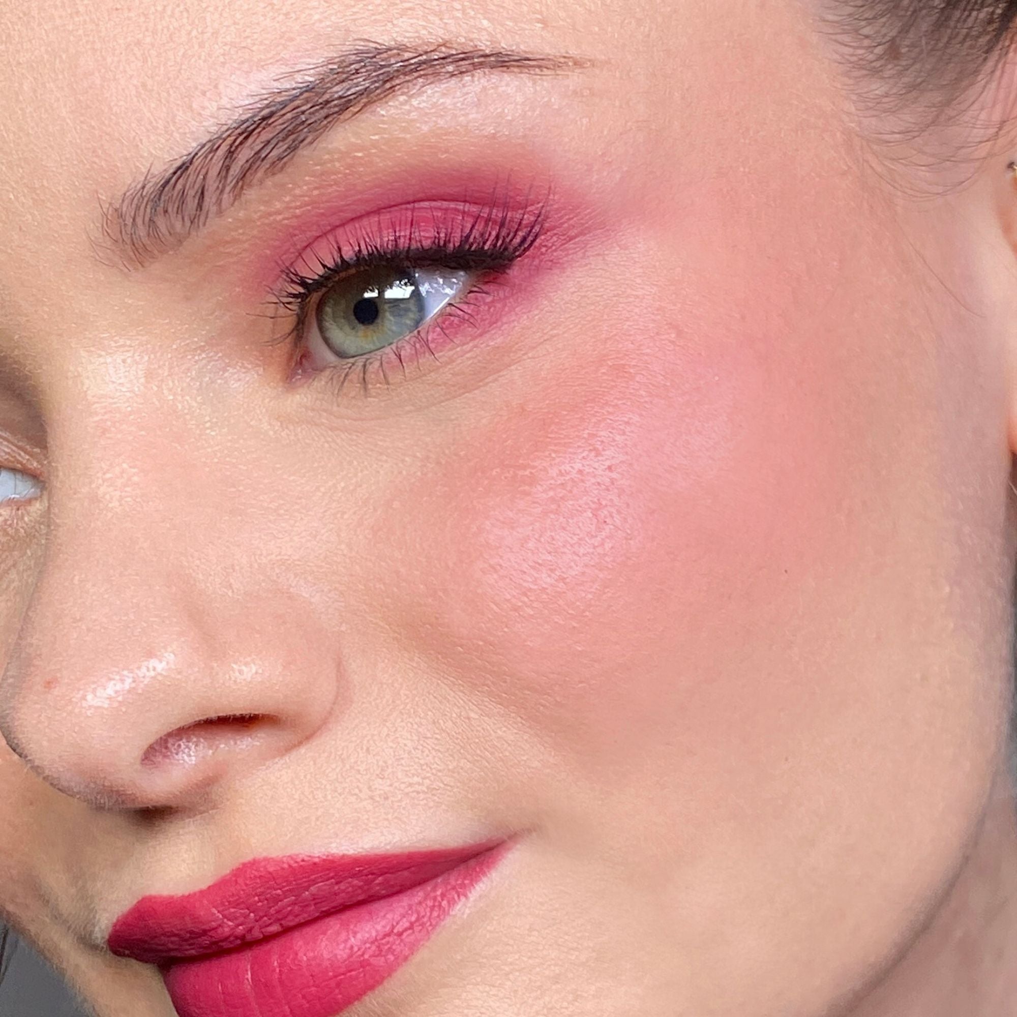 MULTI Eyes, Lips, Cheeks | Cherry 542