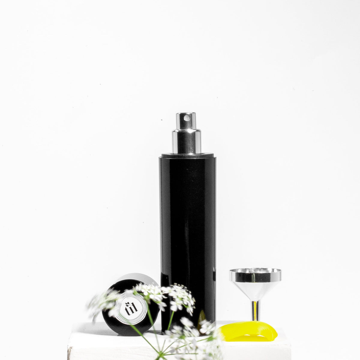 The Water that Embraces - 7.5ml - refillable spray