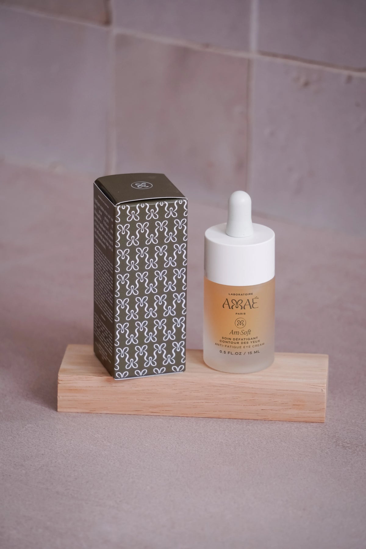 Anti-Fatigue Eye Contour Care