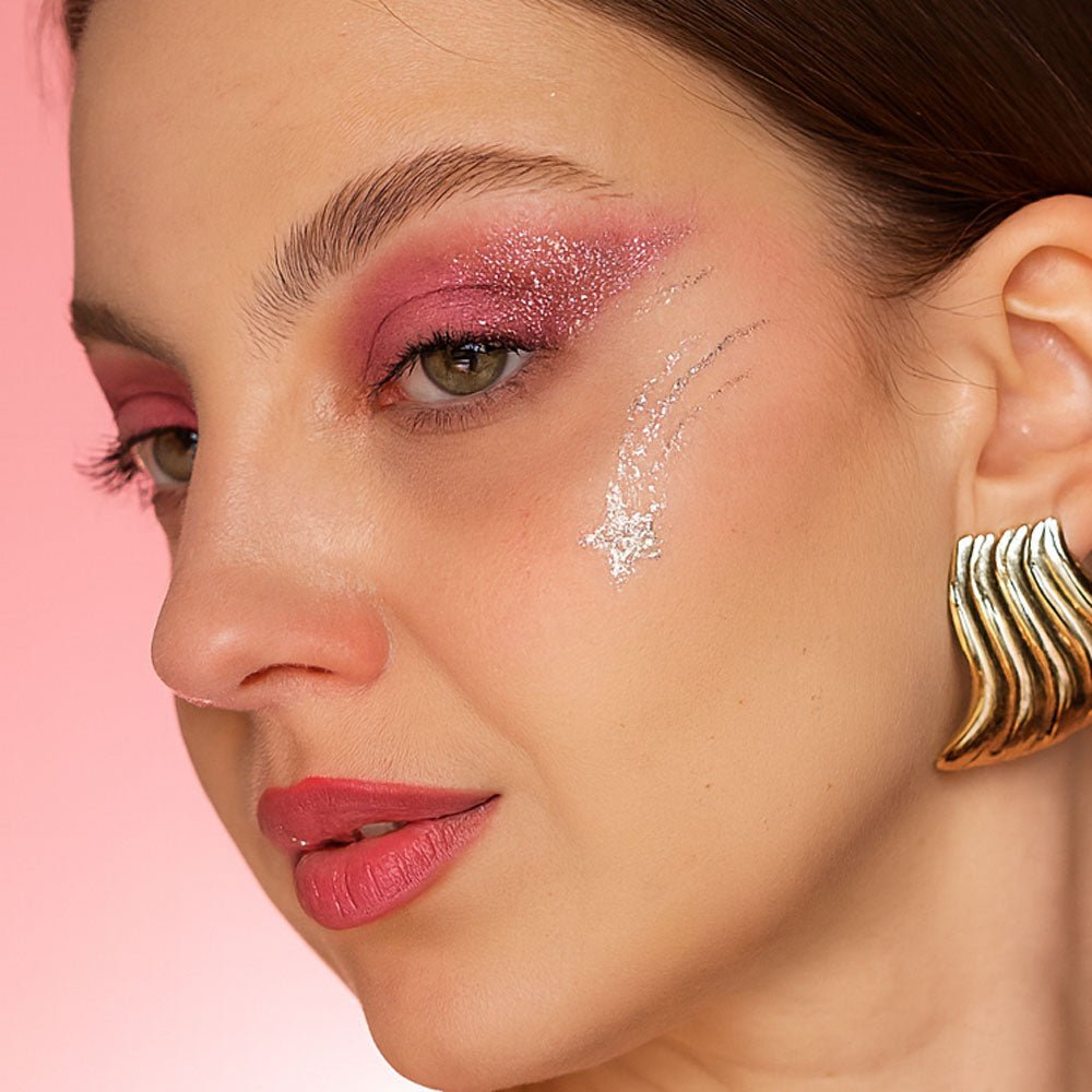 Glitter Runway by TheFrenchBeautyBoy