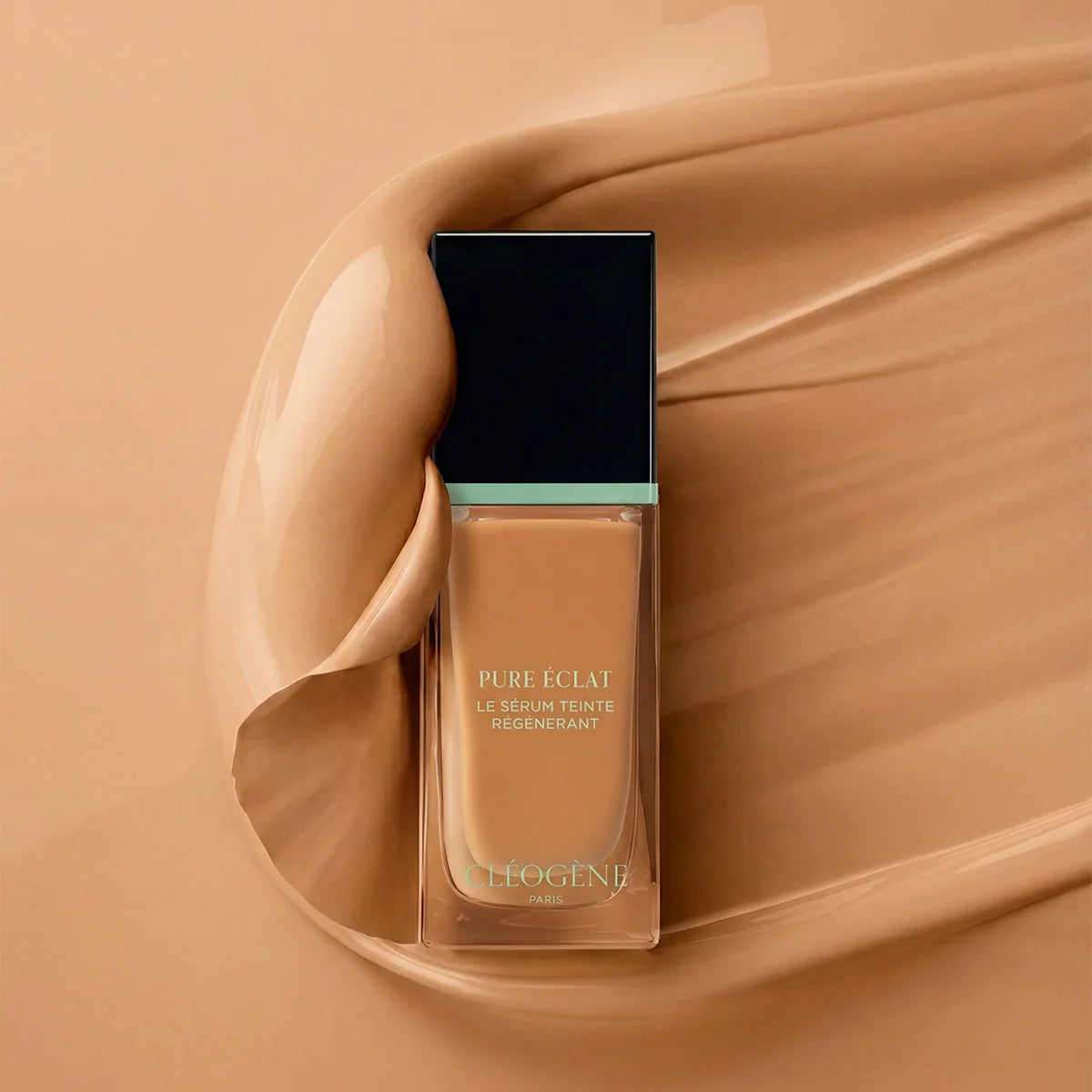 Pure Radiance - The Regenerating Tinted Serum