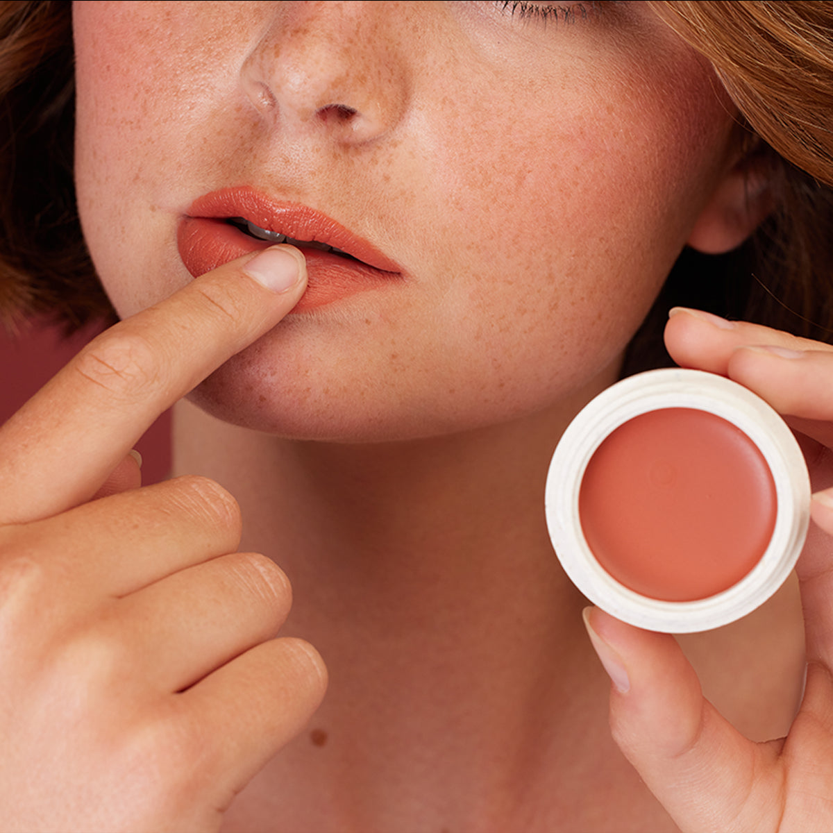 Lipstick 001 Brick Date