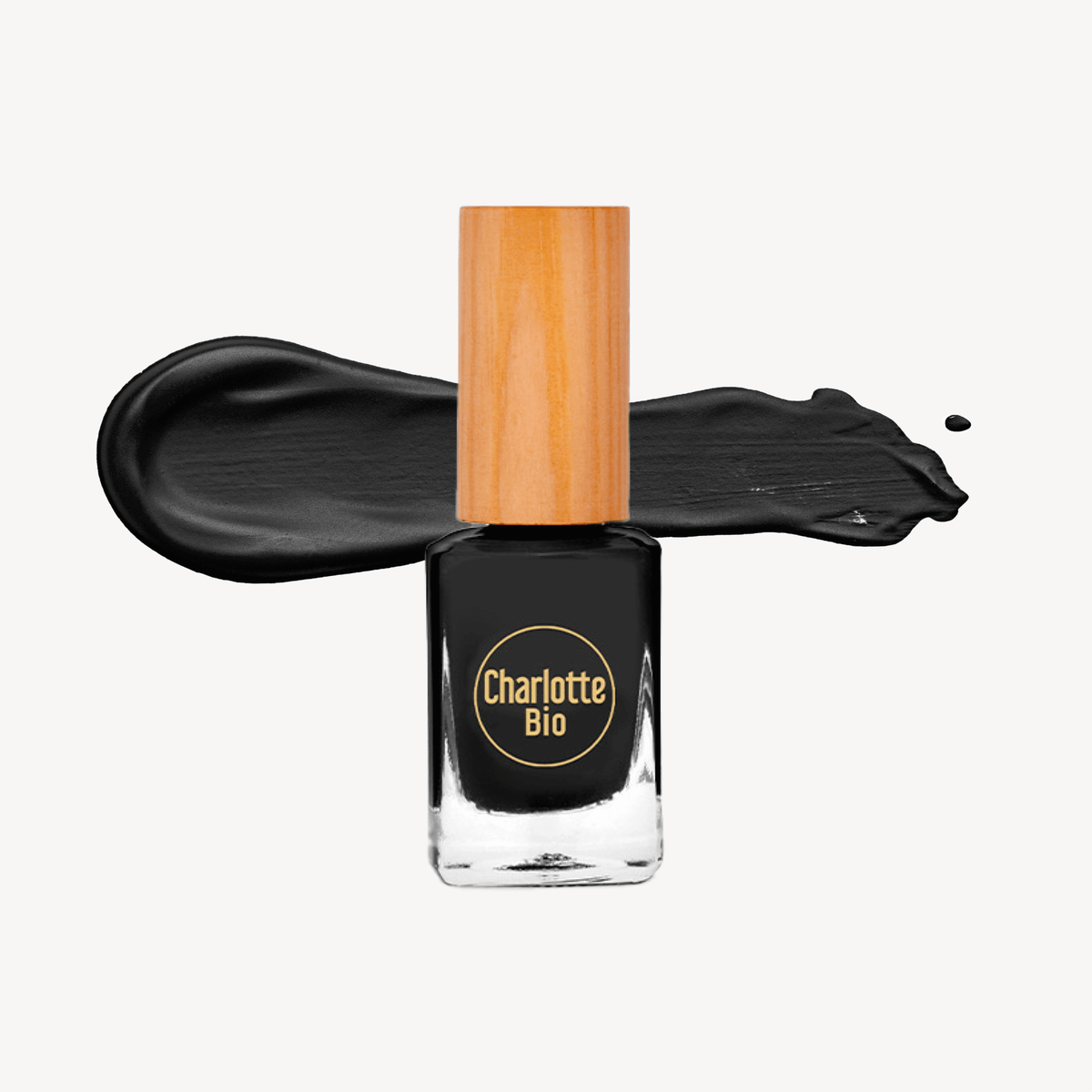 Vegan and green nail polish (old formula)