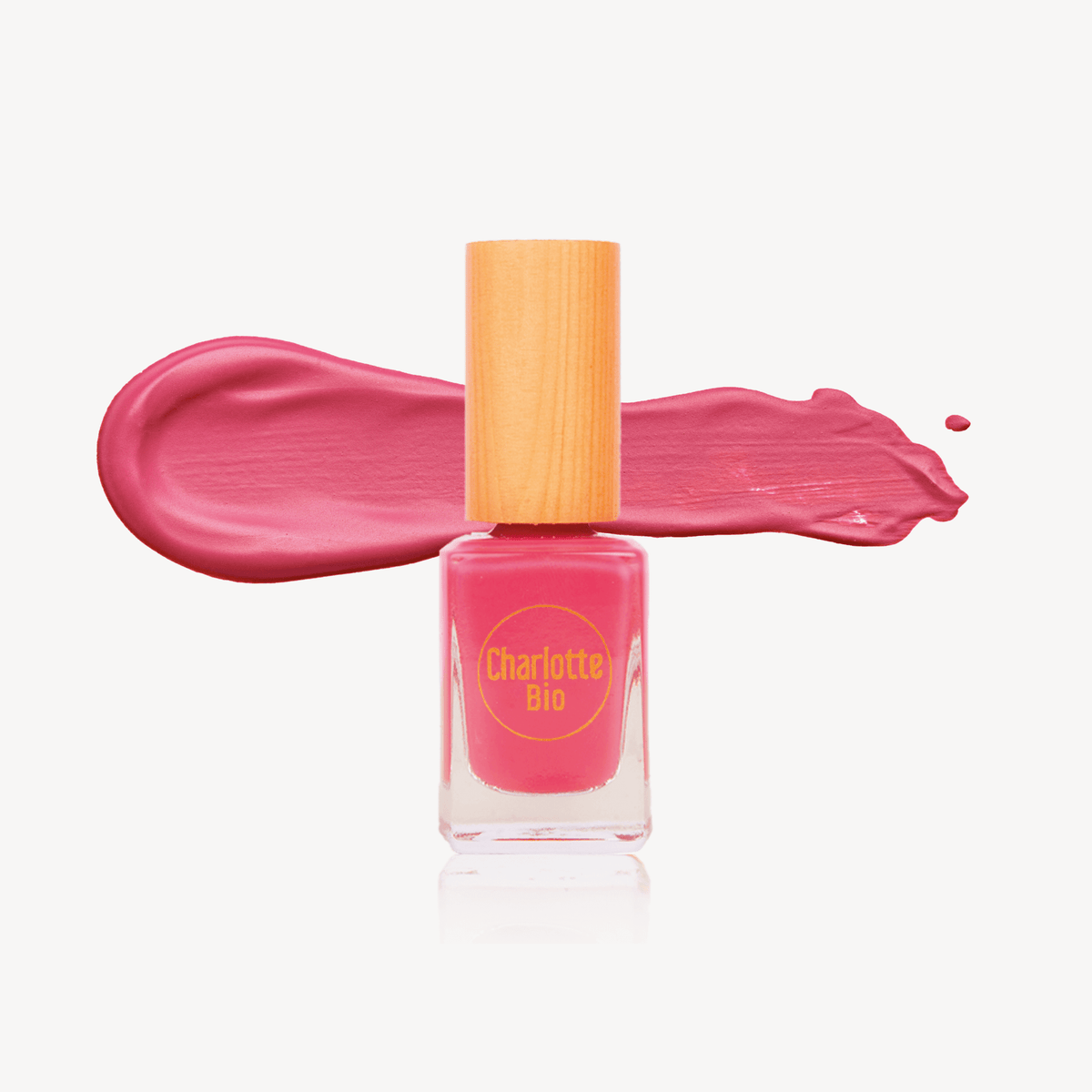 Vegan and green nail polish (old formula)