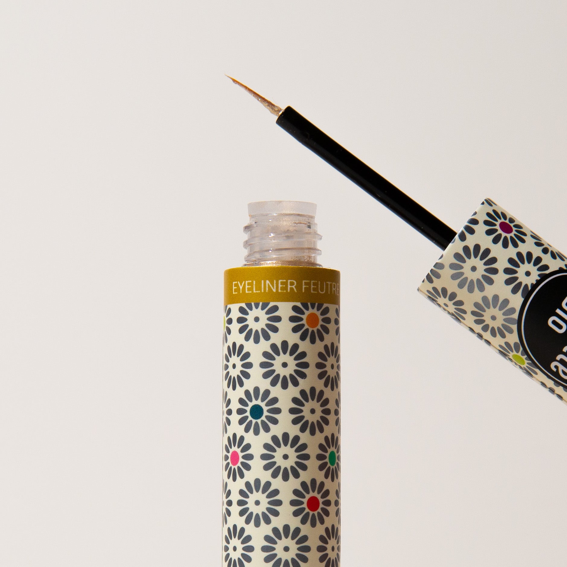 Organic Glitter Liquid Eyeliner