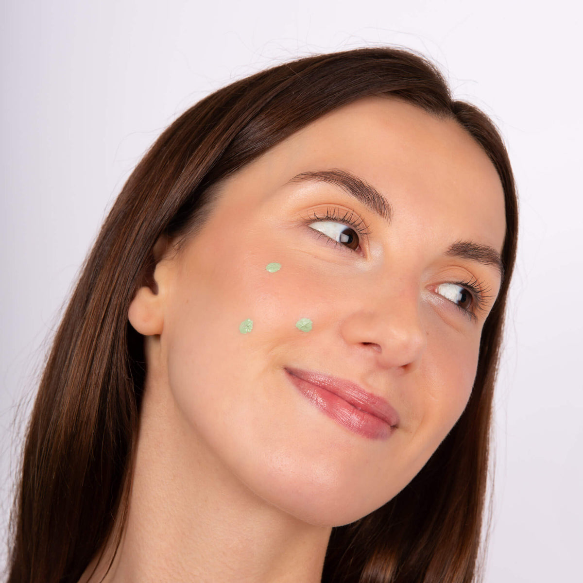 Organic anti-redness green concealer