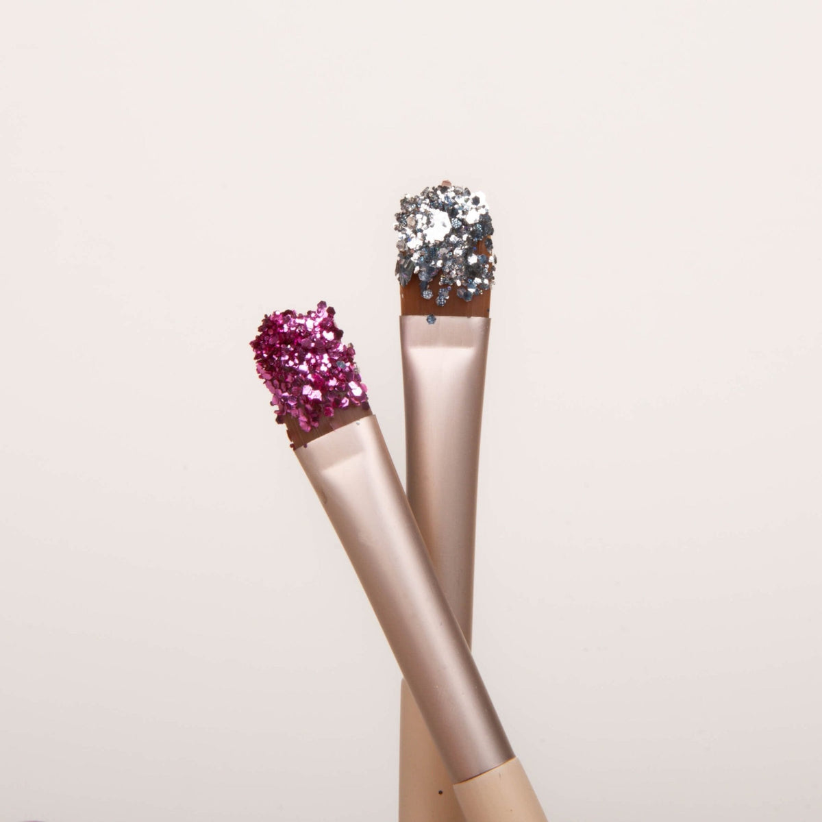 Glitter brush