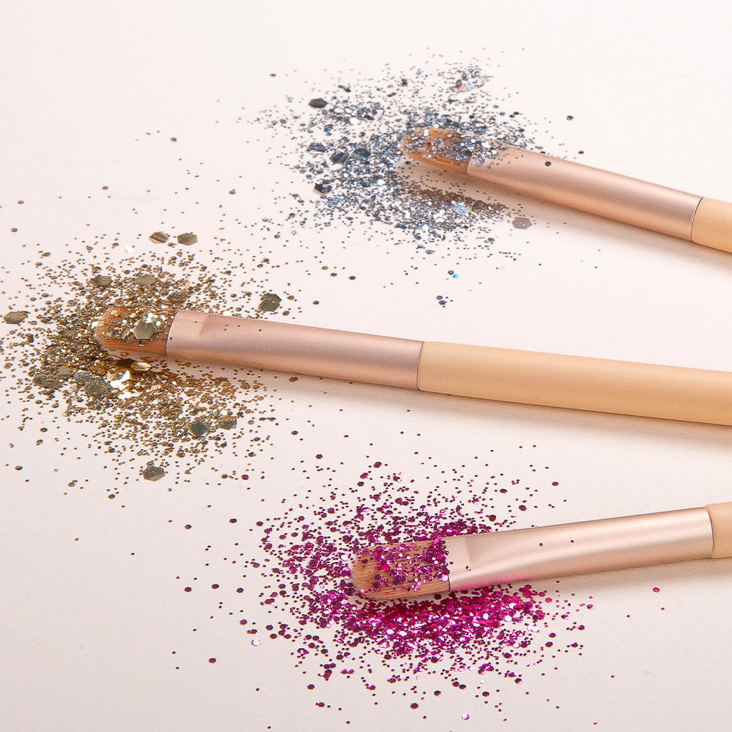 Glitter brush