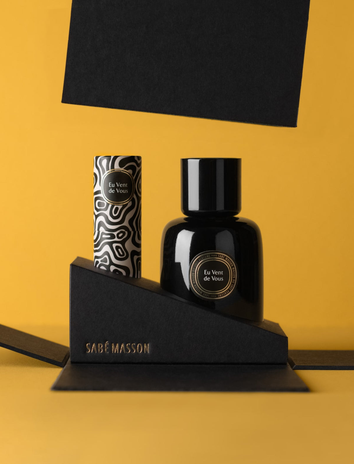 News from you - The Solid-Liquid Interface