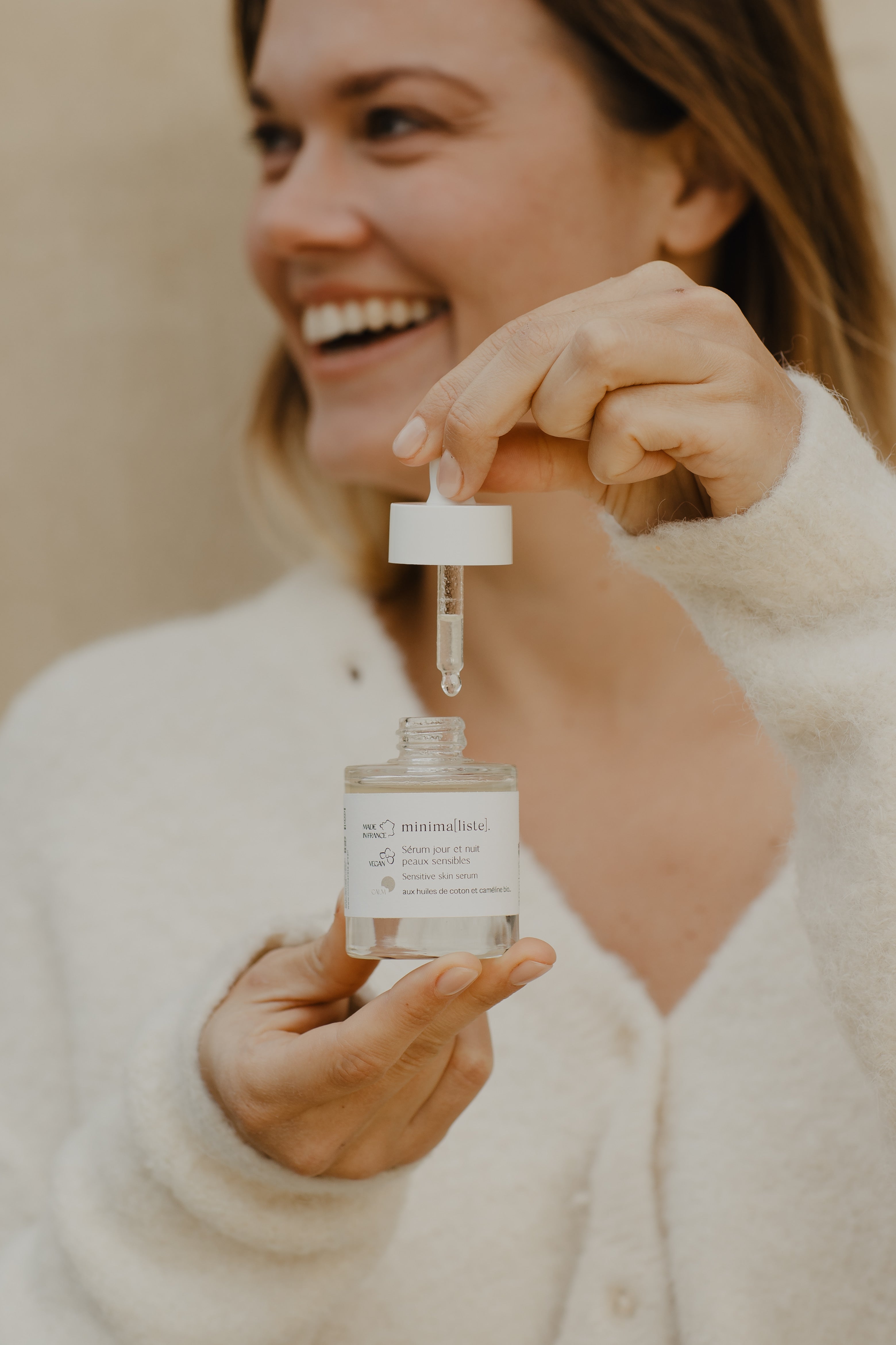 FACIAL SERUM FOR SENSITIVE SKIN