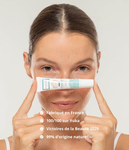 Anti-aging eye cream with brown algae