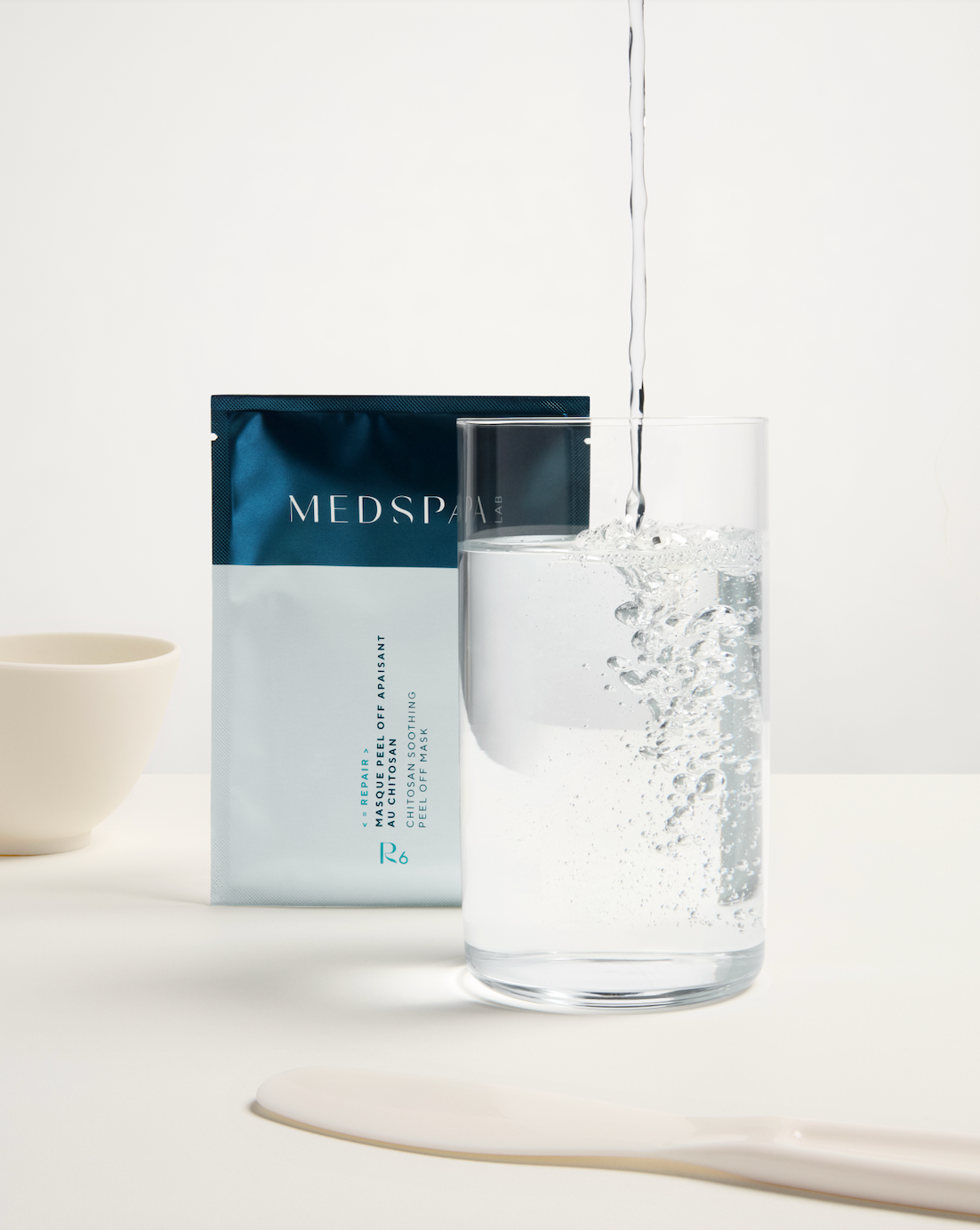 APPLICATION KIT – PEEL-OFF MASKS