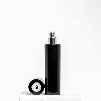 The Water that Embraces - 7.5ml - refillable spray