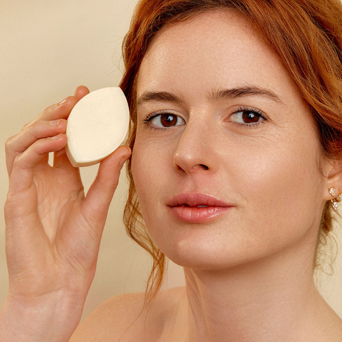 Solid cleansing milk