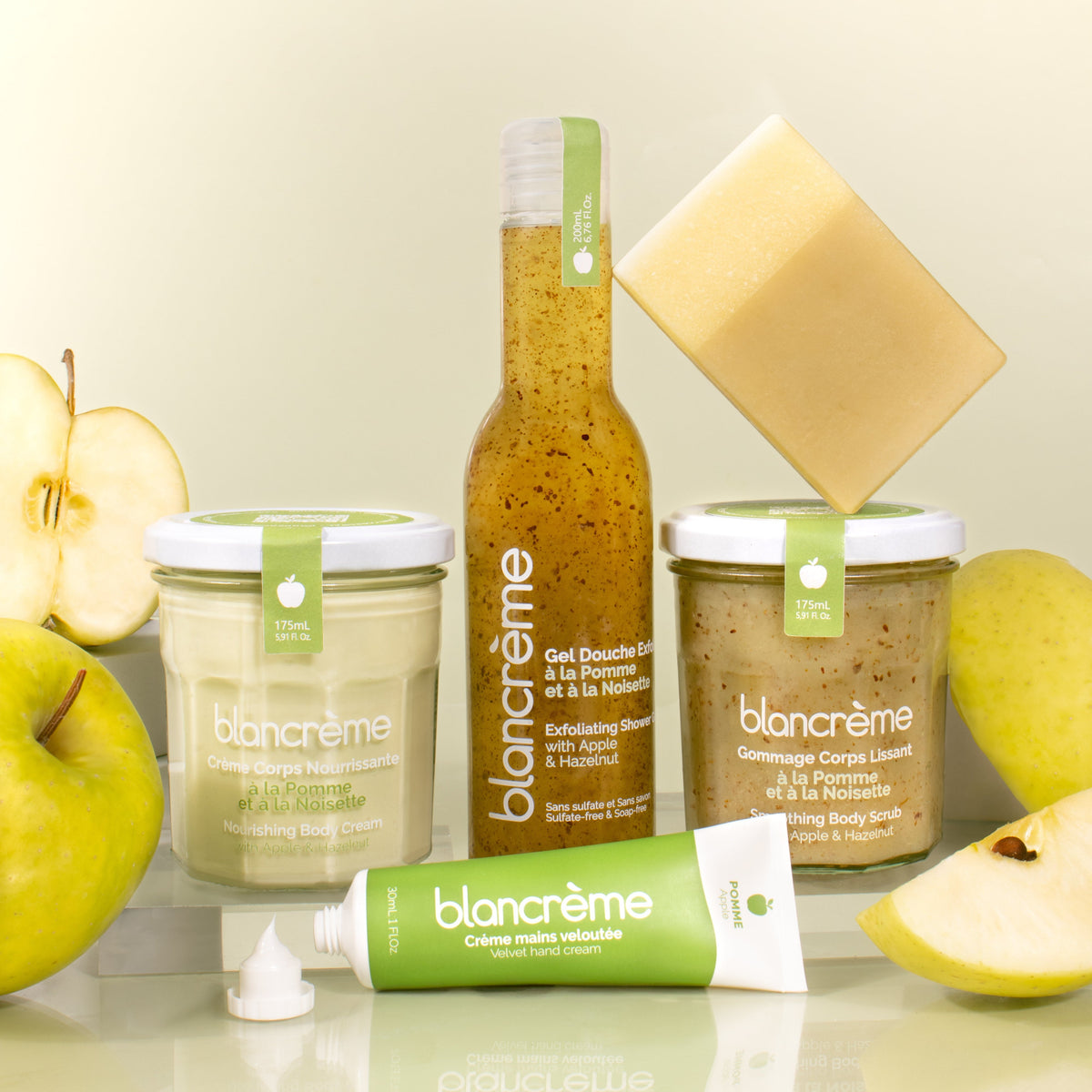 Smoothing Body Scrub - Apple & Hazelnut