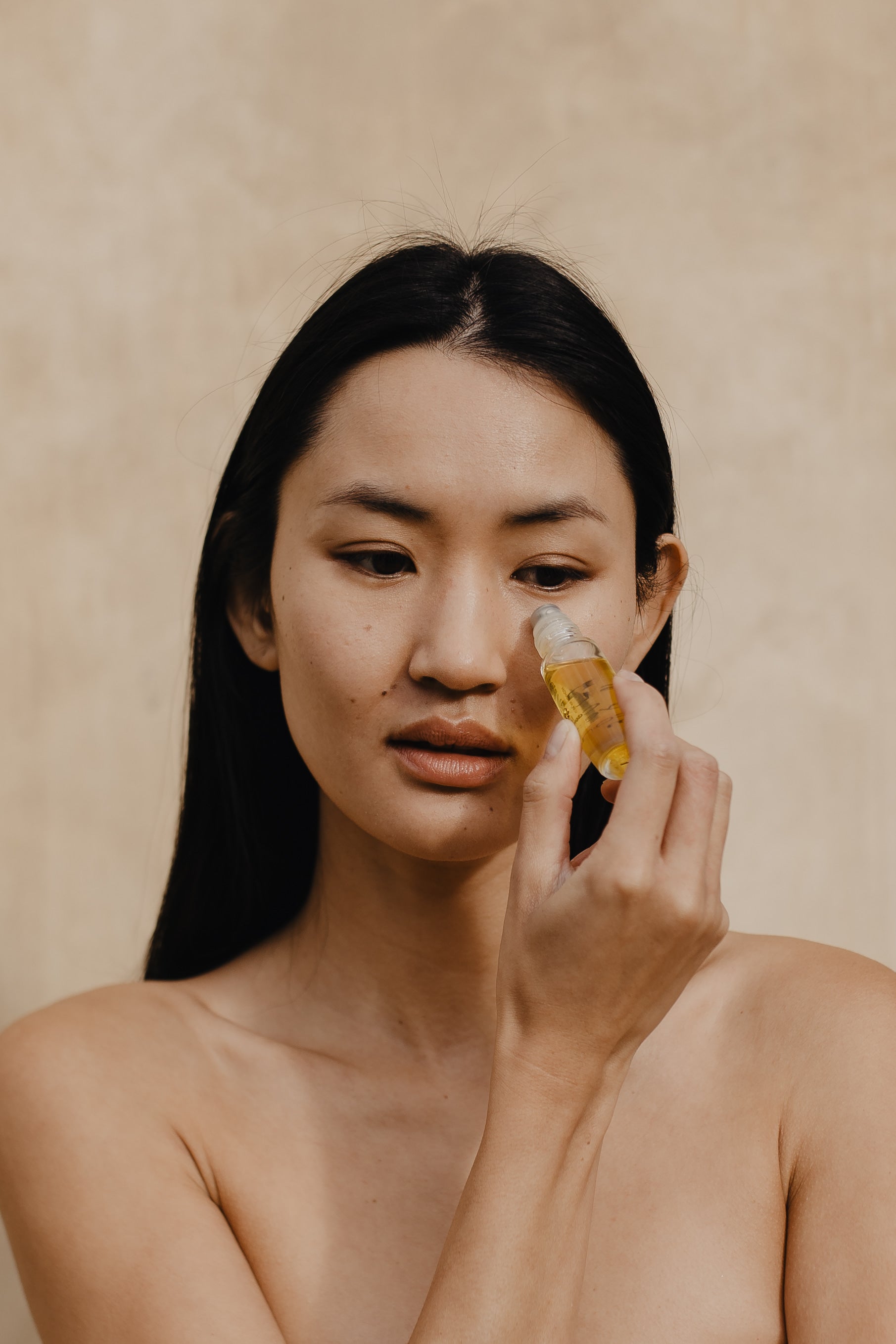 EYE CONTOUR CARE