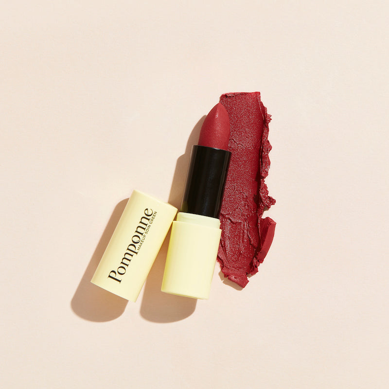 Moisturizing Lipstick • Garnet