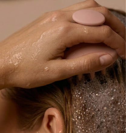 Massaging Brush