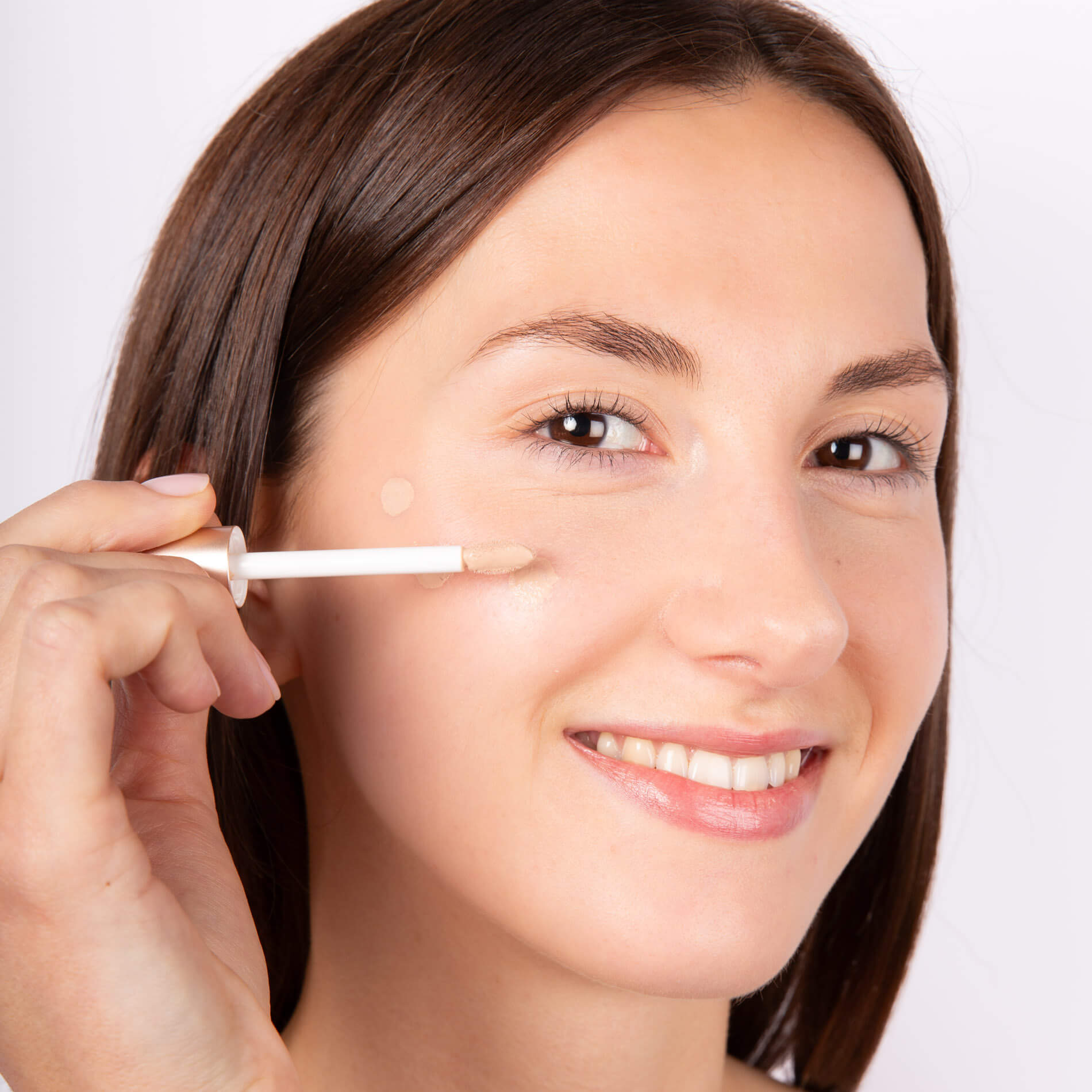 Organic concealer