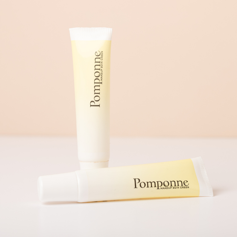 Hydrating lip gloss