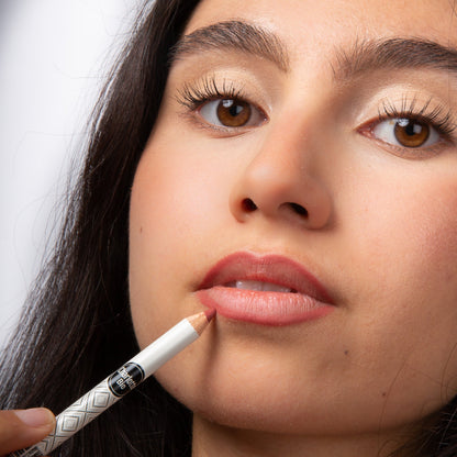 Lip liner