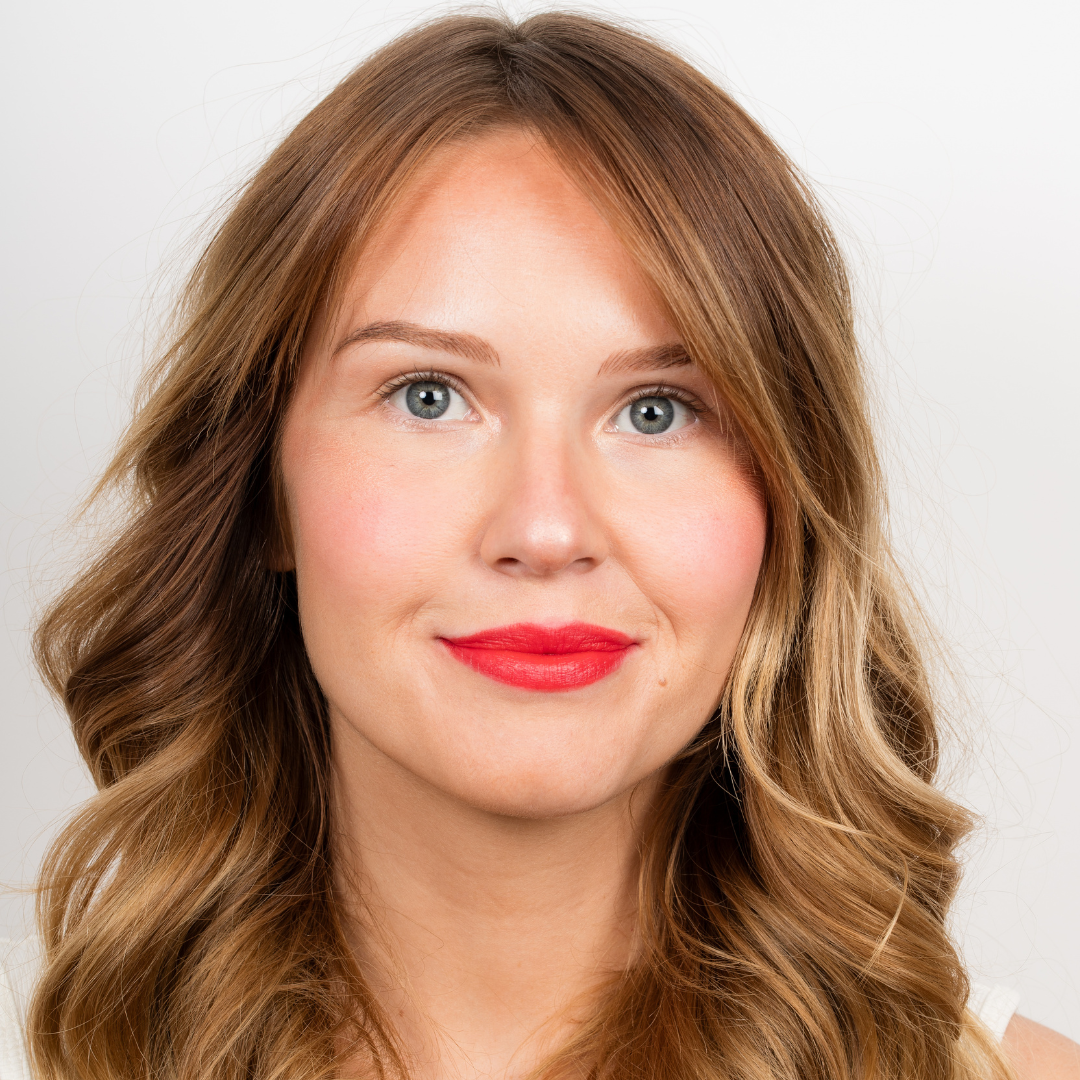 Moisturizing lipstick • Poppy red